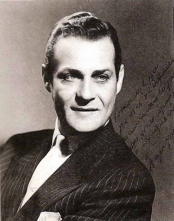 Δείτε σπάνιες φωτογραφίες 10 αγαπημένων ηθοποιών -Πώς ήταν στα νιάτα τους [εικόνες] | iefimerida.gr 1