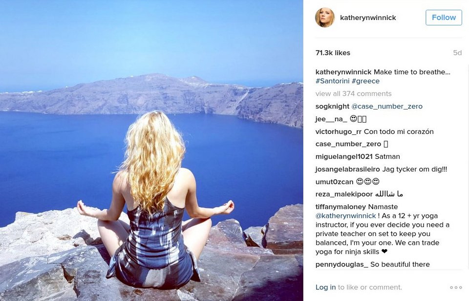 Η πιο σέξι διαφήμιση της Ελλάδας -Η καλλονή των Βίκινγκς ποστάρει γυμνή από τη Σαντορίνη [εικόνες] | iefimerida.gr 7