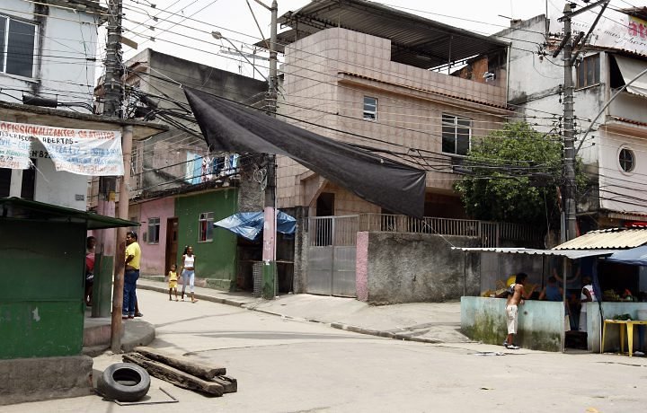 Kοιτάζοντας τους Ολυμπιακούς Αγώνες από μια φαβέλα –Οι φωτό που σοκάρουν [εικόνες] | iefimerida.gr 9