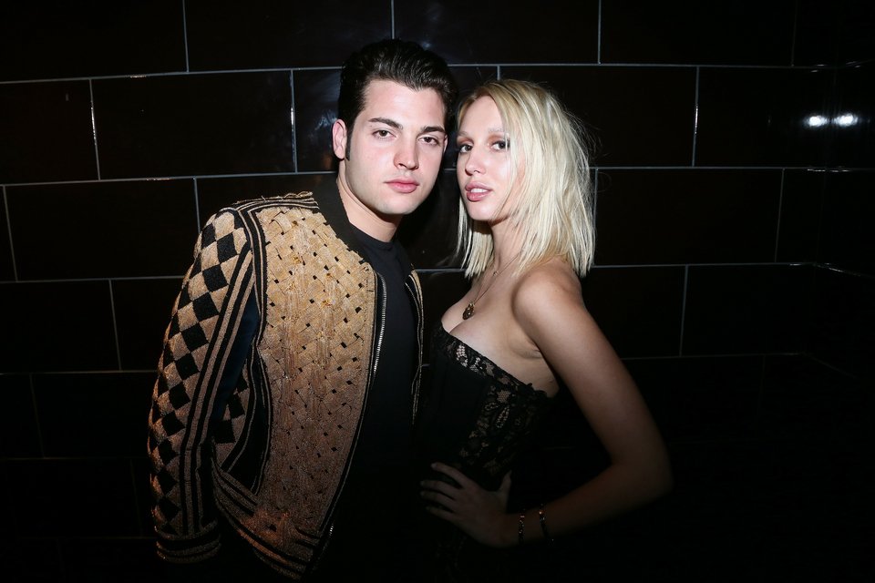 To Vanity Fair μετράει πόσες φορές η Μαρία Ολυμπία έχει το στόμα ανοιχτό στις φωτό [εικόνες] | iefimerida.gr 6