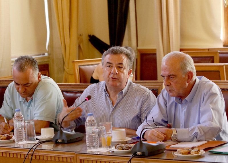 Ενταση στη σύσκεψη δημάρχων Κρήτης για το προσφυγικό - Οι όροι που έθεσαν | iefimerida.gr 1