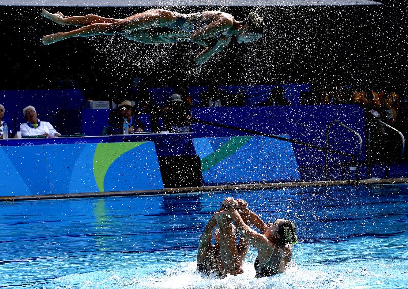 Αστρικές αθλήτριες στη συγχρονισμένη κολύμβηση άφησαν με ανοιχτό το στόμα τους θεατές [εικόνες] | iefimerida.gr 9