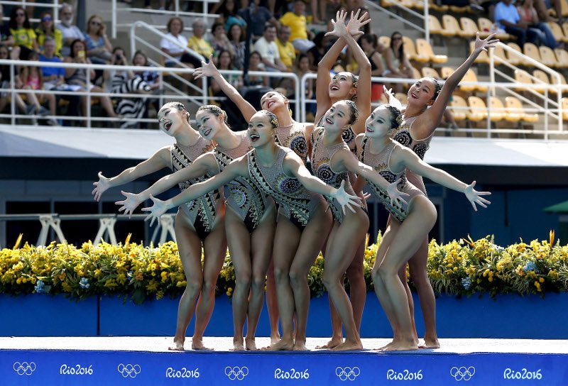 Αστρικές αθλήτριες στη συγχρονισμένη κολύμβηση άφησαν με ανοιχτό το στόμα τους θεατές [εικόνες] | iefimerida.gr 12