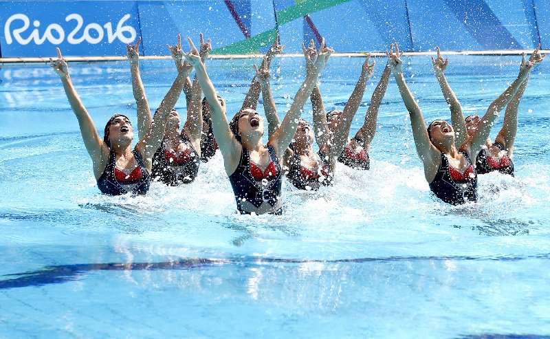 Αστρικές αθλήτριες στη συγχρονισμένη κολύμβηση άφησαν με ανοιχτό το στόμα τους θεατές [εικόνες] | iefimerida.gr 14