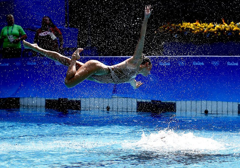 Αστρικές αθλήτριες στη συγχρονισμένη κολύμβηση άφησαν με ανοιχτό το στόμα τους θεατές [εικόνες] | iefimerida.gr 5