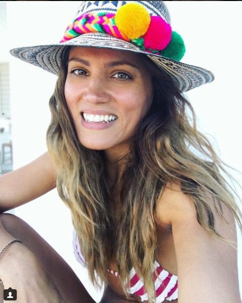 Το χρωματιστό σπίτι της Μαίρης Συνατσάκη -Ιδιαίτερο, σαν την παρουσιάστρια [εικόνες] | iefimerida.gr 10