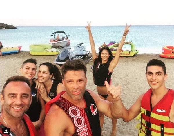 Παντρεύεται ο Κώστας Σόμμερ -Η 23χρονη μελαχρινή που του έκλεψε την καρδιά [εικόνες] | iefimerida.gr 2