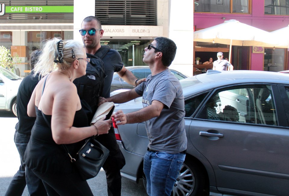 Δικαστήρια Πειραιά -Συγγενείς των θυμάτων επιτέθηκαν στον χειριστή του ταχυπλόου | iefimerida.gr 5