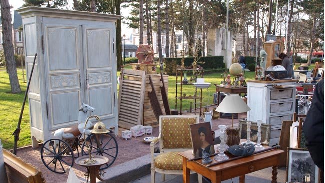 Ξεπουλάω ό,τι έχω στην αυλή μου -Γιατί αυτό γίνεται στις ΗΠΑ, όχι στην Ελλάδα [εικόνες] | iefimerida.gr 7