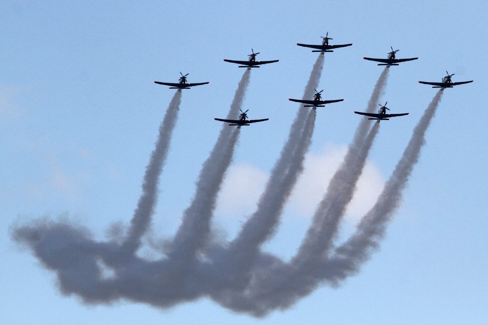 Αεροπορικό υπερθέαμα στην Τανάγρα: Ακροβατικά στον ουρανό με τους καλύτερους πιλότους [εικόνες] | iefimerida.gr 3