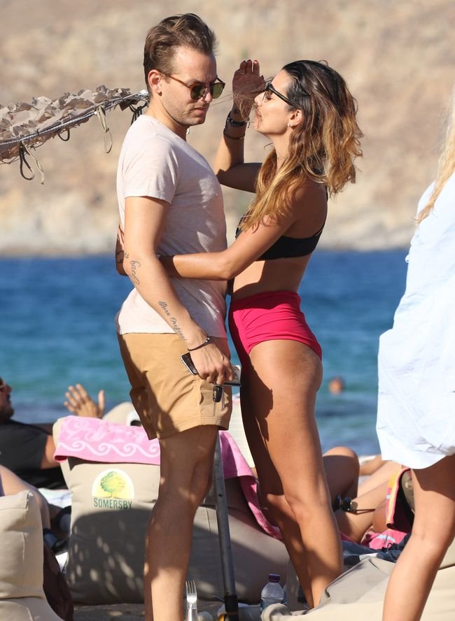 Η Αθηνά Οικονομάκου και η Νικολέττα Ράλλη είναι... συνυφάδες -Εχουν σχέση με αδέλφια [εικόνες] | iefimerida.gr 6