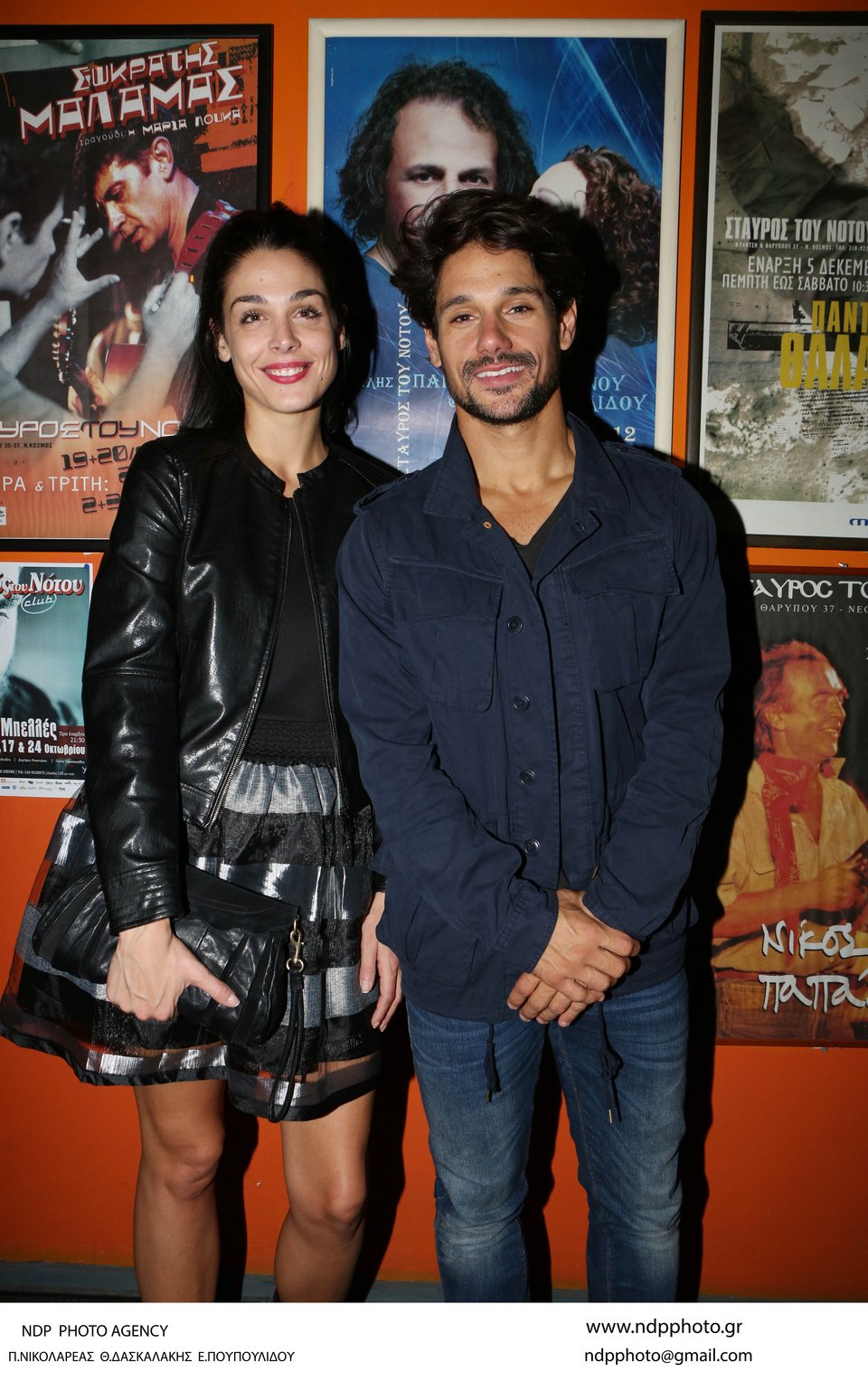 Ζευγάρι Ελλήνων ηθοποιών μετακόμισε στις ΗΠΑ και βρήκε δουλειά σε αμερικανικό σίριαλ [εικόνες]  | iefimerida.gr 0