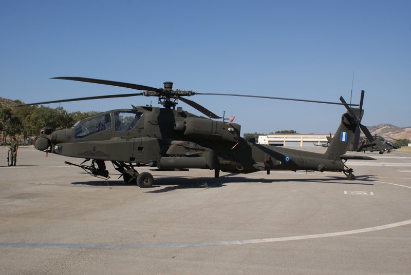 Απάτσι ΑΗ-64Α: Το επιθετικό ελικόπτερο της Αεροπορίας Στρατού που έπεσε στη Β.Ελλάδα [εικόνες] | iefimerida.gr 4
