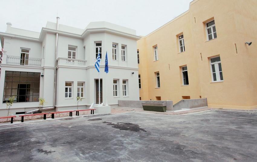 Τη Δευτέρα χτυπάει ξανά κουδούνι στη Βίλα Αμαλία -Εγινε σχολείο [εικόνες] | iefimerida.gr 7