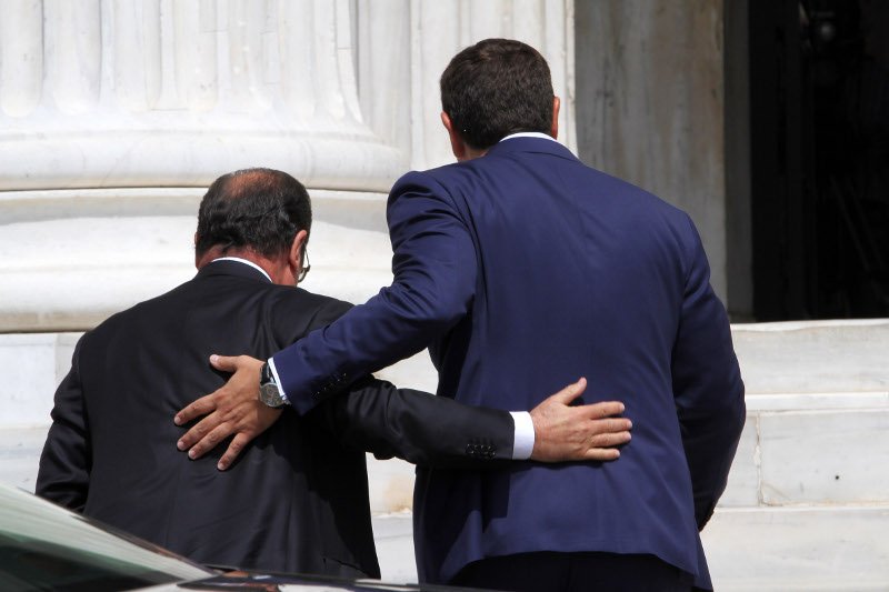 Παραλειπόμενα από τη Σύνοδο του Νότου -Αγκαλιές, φιλιά, η όμορφη τροχονόμος και η χελώνα [εικόνες] | iefimerida.gr 4