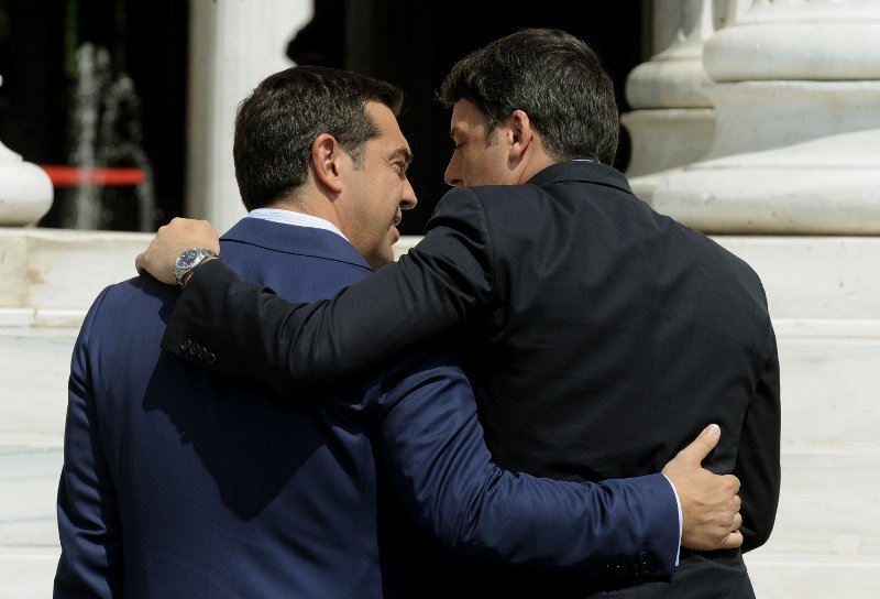 Παραλειπόμενα από τη Σύνοδο του Νότου -Αγκαλιές, φιλιά, η όμορφη τροχονόμος και η χελώνα [εικόνες] | iefimerida.gr 3