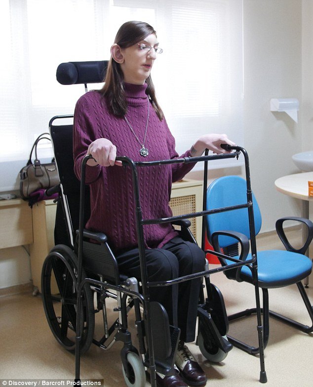 Η πιο ψηλή έφηβη στον κόσμο: Είναι 2,13 και έχει μπει στο βιβλίο Γκίνες! [εικόνες] | iefimerida.gr 0