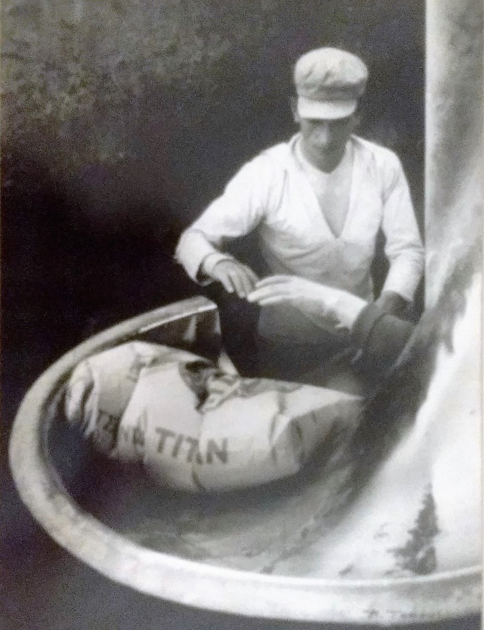 H βιομηχανική Ελευσίνα του 19ου -Οι μαρτυρίες, οι εργάτες, τα εργοστάσια [εικόνες]  | iefimerida.gr 0