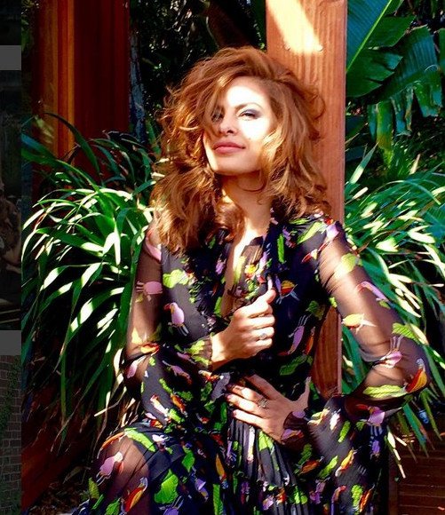 Εχει και... ευχάριστες ειδήσεις το Χόλιγουντ: Παντρεύτηκαν η Εύα Μέντες και ο Ράιαν Γκόσλινγκ [εικόνες]  | iefimerida.gr 0