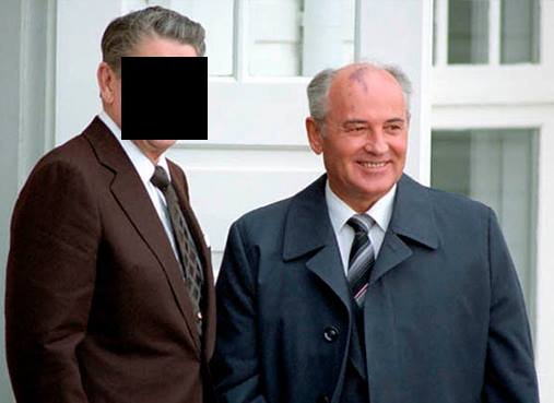 Μετά τον σάλο το Facebook ανέστειλε την λογοκρισία της ιστορικής φωτό Το Κορίτσι της Ναπάλμ [εικόνες] | iefimerida.gr 8