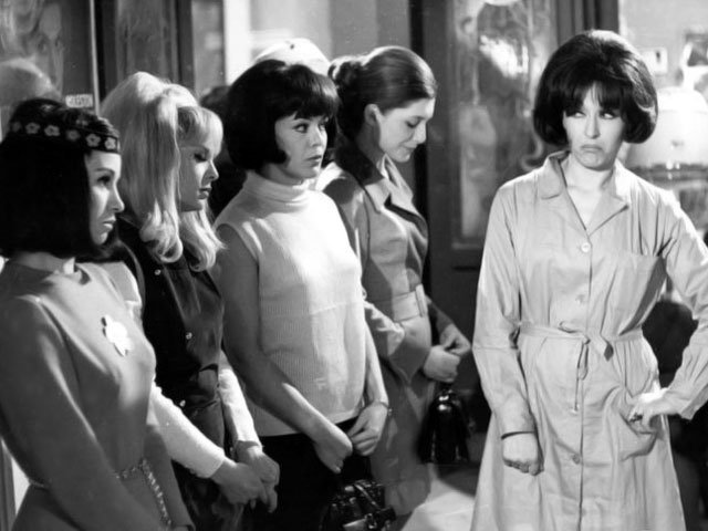 Κατερίνα Γώγου, το τρελοκόριτσο των ελληνικών ταινιών που αυτοκτόνησε στα 53 της [εικόνες] | iefimerida.gr 1