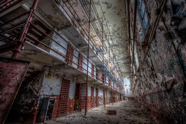 Συγκλονιστικές εικόνες από τη φυλακή που γυρίστηκε το «Πράσινο Μίλι» [εικόνες] | iefimerida.gr 0