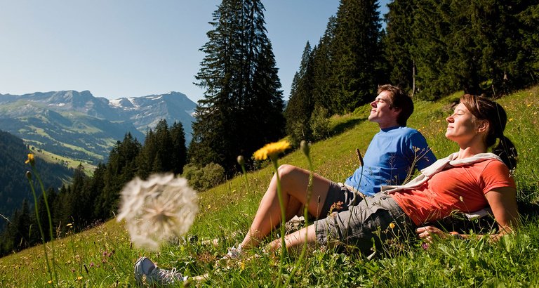Στο Γκστάαντ το φθινόπωρο -Χωρίς τους πλούσιους επώνυμους, το ελβετικό χωριό είναι ωραιότερο [εικόνες] | iefimerida.gr 10