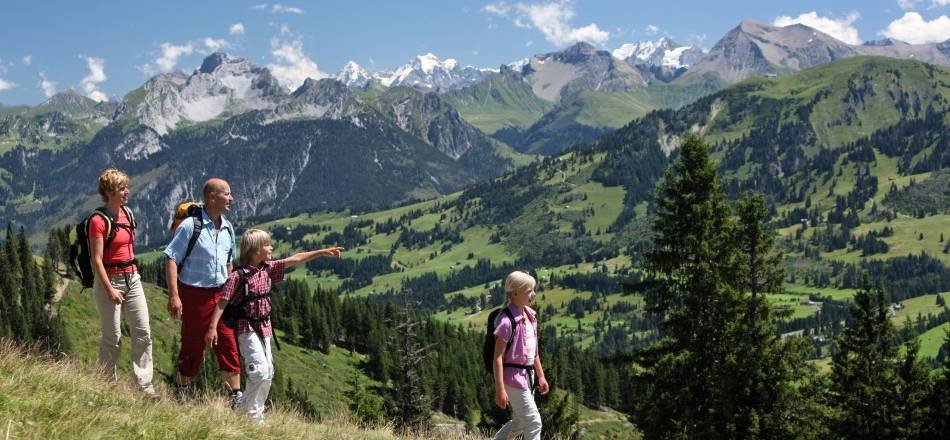 Στο Γκστάαντ το φθινόπωρο -Χωρίς τους πλούσιους επώνυμους, το ελβετικό χωριό είναι ωραιότερο [εικόνες] | iefimerida.gr 5