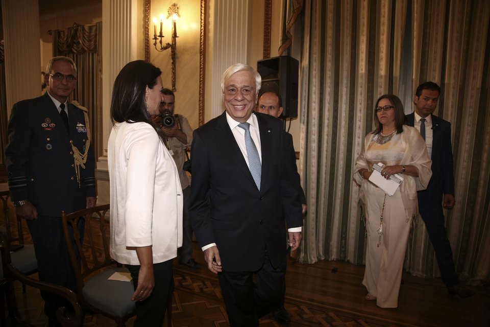 Στο Προεδρικό Μέγαρο για πρώτη φορά ο Νικόλαος Γλίξμπουργκ [εικόνες] | iefimerida.gr 13