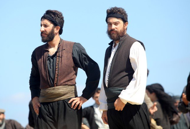 Ξεκίνησε τα γυρίσματα του «Καζαντζάκη» ο Σμαραγδής -Τα απρόοπτα και οι πρώτες εικόνες | iefimerida.gr 1