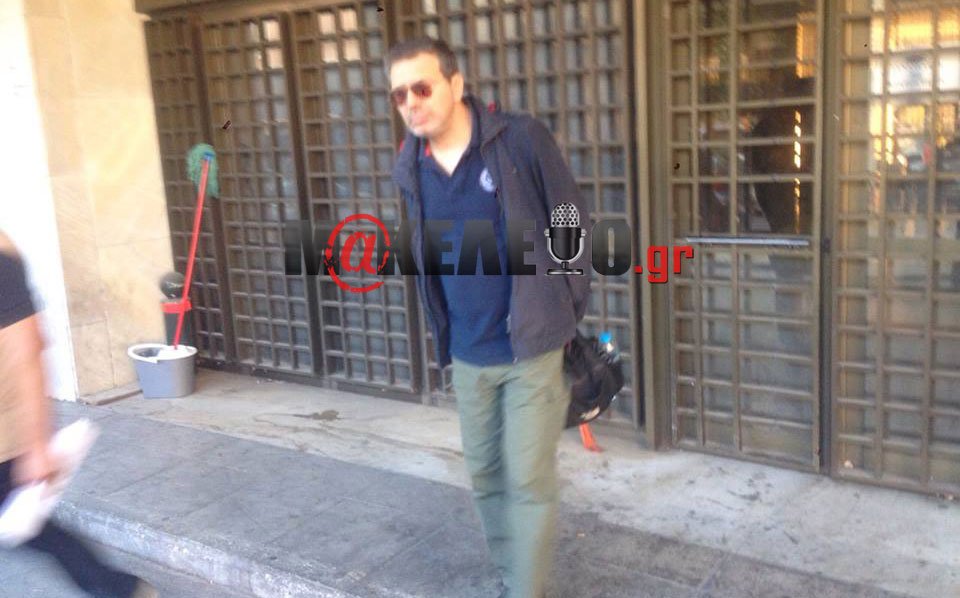 Συνελήφθη ο δημοσιογράφος Στέφανος Χίος μετά από μήνυση Σπίρτζη [εικόνες&βίντεο] | iefimerida.gr 6