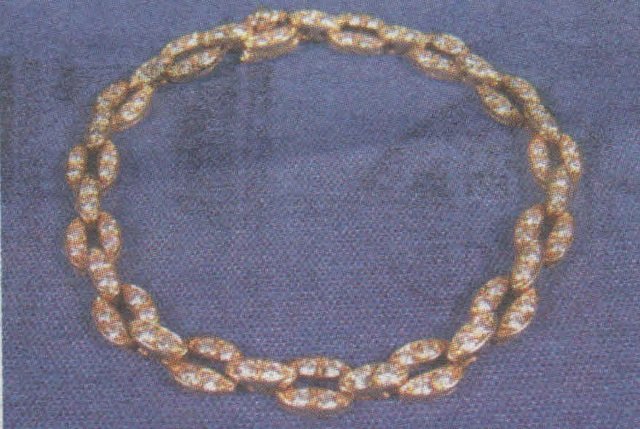 Σε δημοπρασία πανάκριβο βραχιόλι της Χριστίνας Ωνάση [εικόνα] | iefimerida.gr 0