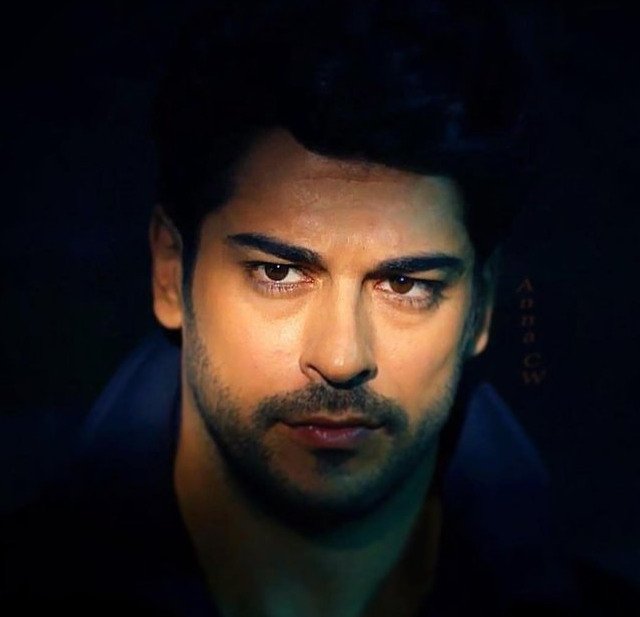 O κούκλος Τούρκος ηθοποιός που έχει τρελάνει τις Ελληνίδες [εικόνες] | iefimerida.gr 5