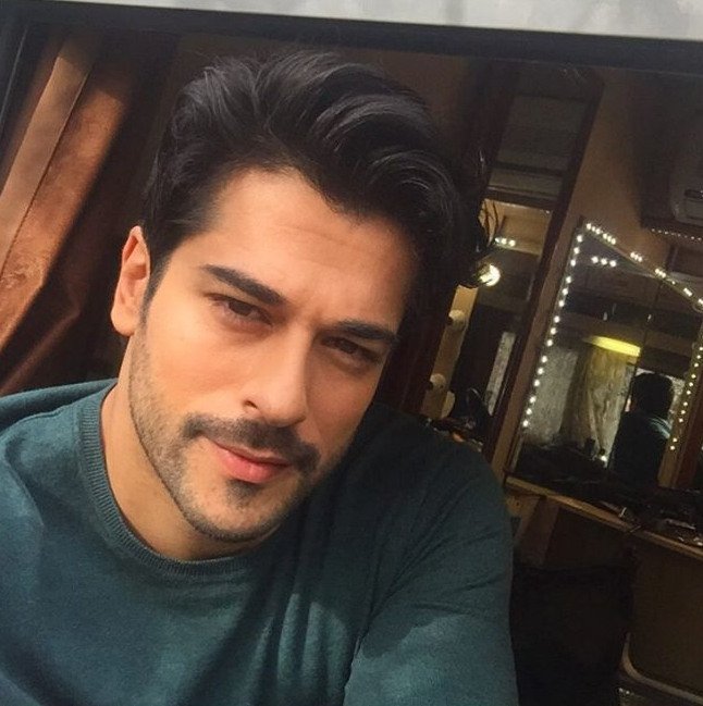 O κούκλος Τούρκος ηθοποιός που έχει τρελάνει τις Ελληνίδες [εικόνες] | iefimerida.gr 18