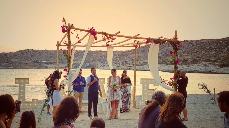 Παντρεύτηκε η Αλεξάνδρα Ούστα -Η τελευταία σύντροφος του Σάκη Μπουλά [εικόνες] | iefimerida.gr 0