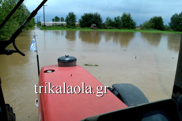 Για δεύτερη ημέρα τα Τρίκαλα έρμαιο της κακοκαιρίας – Τεράστιες καταστροφές [εικόνες&βίντεο] | iefimerida.gr 4