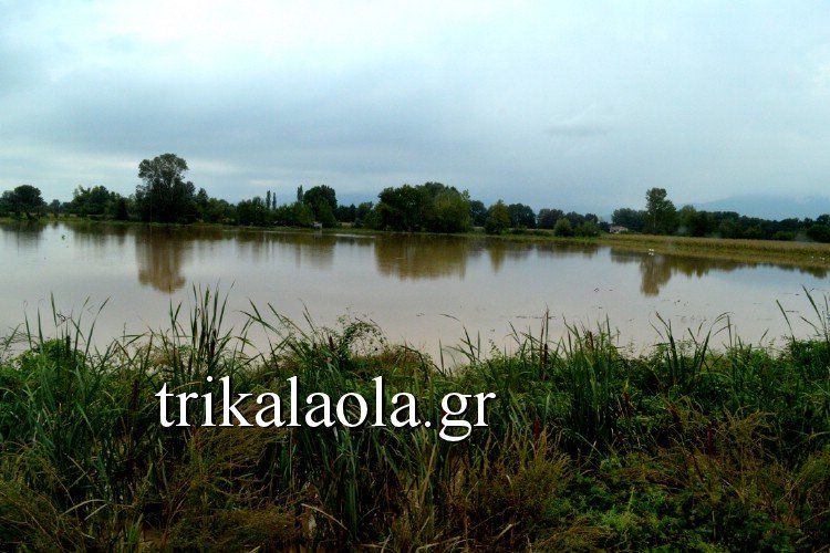 Για δεύτερη ημέρα τα Τρίκαλα έρμαιο της κακοκαιρίας – Τεράστιες καταστροφές [εικόνες&βίντεο] | iefimerida.gr 5