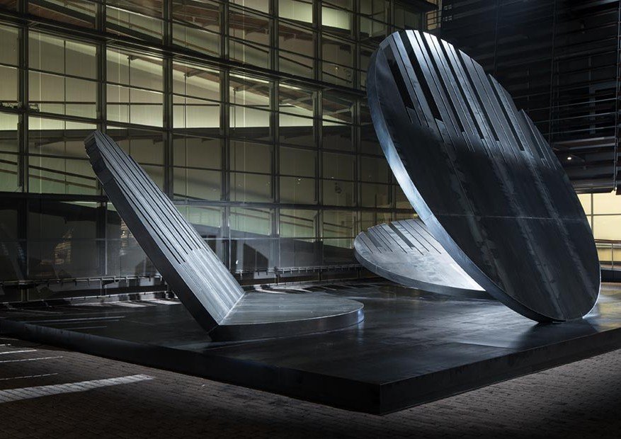 Το μνημειώδες έργο της Βένιας Δημητρακοπούλου «Προμαχώνες» στο Αρχαιολογικό Μουσείο [εικόνες] | iefimerida.gr 1