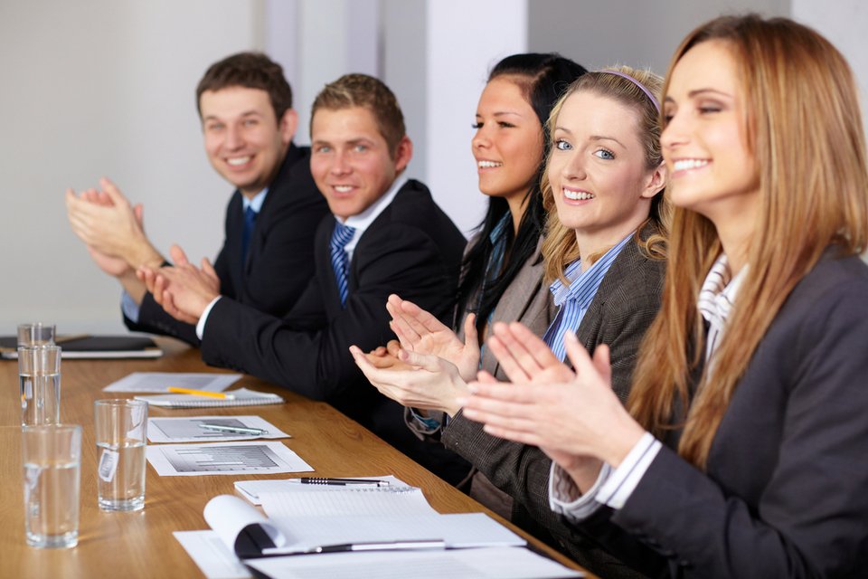 Πώς να πείσεις κάποιον να γίνει αυτό που θες -5 συμβουλές από ψυχολόγους [εικόνες] | iefimerida.gr 2