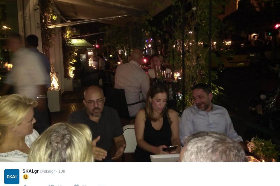 Γιατί ο Αλαφούζος έβγαλε για φαγητό τους δημοσιογράφους του ΣΚΑΪ [εικόνες] | iefimerida.gr 9