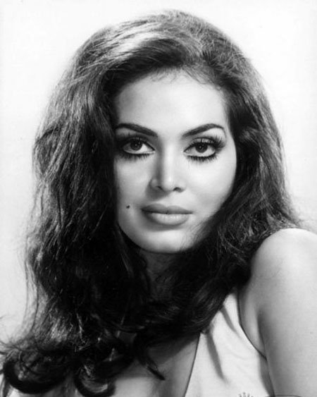 Η Τουρκάλα σταρ που ερωτεύτηκε ο Καζαντζίδης και εκείνη δεν του έριξε ούτε... βλέμμα [εικόνες] | iefimerida.gr 6