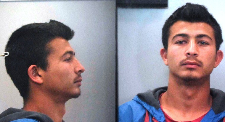 Αυτοί είναι οι νεαροί, μέλη σπείρας που λήστευε οδηγούς ταξί [εικόνες] | iefimerida.gr 3