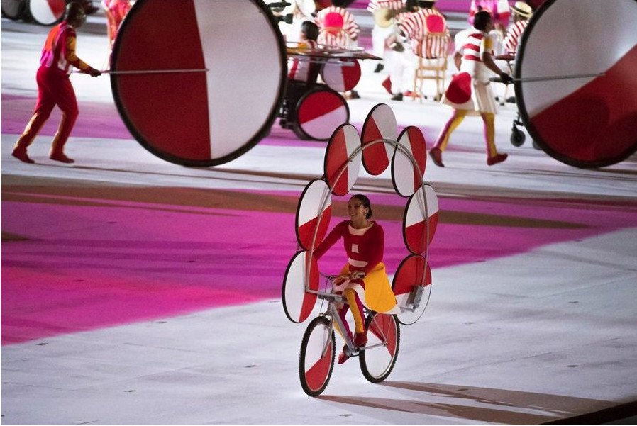 Καρέ καρέ η εντυπωσιακή και συγκινητική τελετή έναρξης των Παραολυμπιακών του Ρίο [εικόνες & βίντεο] | iefimerida.gr 4