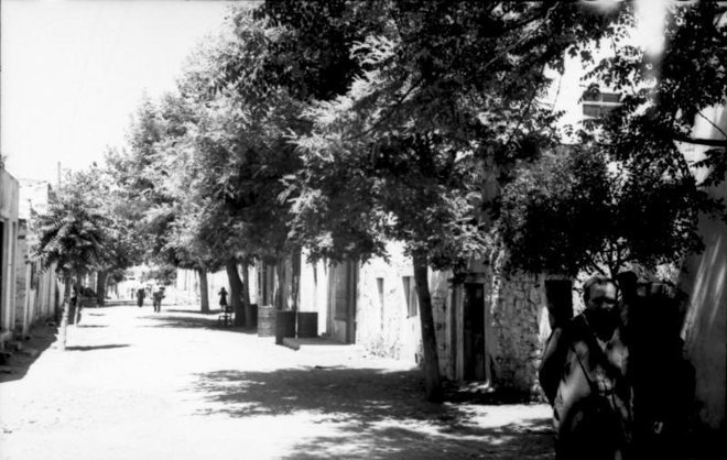 Ντοκουμέντο: Οι Ναζί τραβούσαν τουριστικές φωτογραφίες στην Βιάννο πριν το ολοκαύτωμα | iefimerida.gr 5