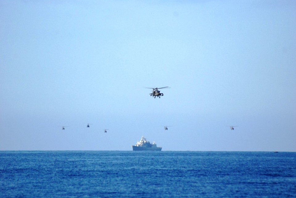 Ο Ελληνικός Στρατός κάνει απόβαση στη Χίο -Κομάντο, τανκς και ελικόπτερα στο νησί [εικόνες] | iefimerida.gr 8