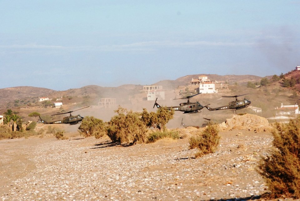 Ο Ελληνικός Στρατός κάνει απόβαση στη Χίο -Κομάντο, τανκς και ελικόπτερα στο νησί [εικόνες] | iefimerida.gr 10