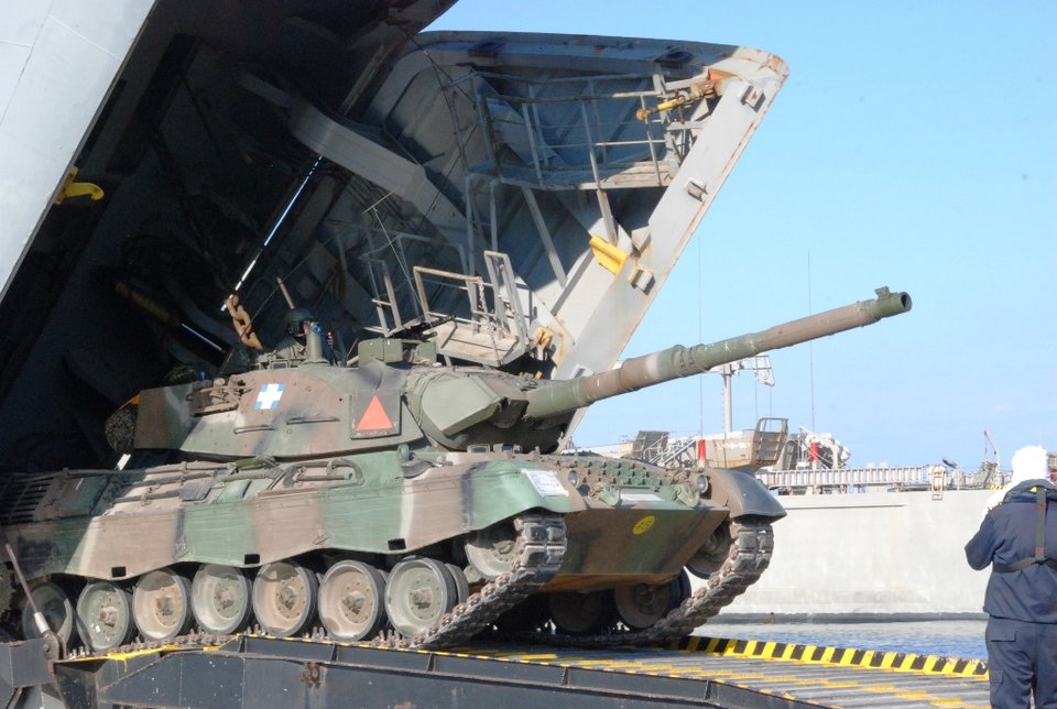 Ο Ελληνικός Στρατός κάνει απόβαση στη Χίο -Κομάντο, τανκς και ελικόπτερα στο νησί [εικόνες] | iefimerida.gr 11