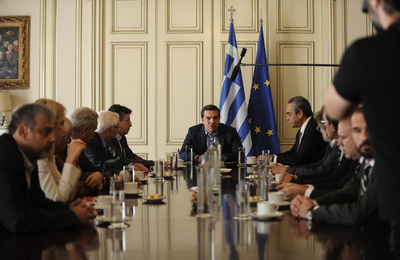 Kαι ο Γιώργος Κιμούλης στην επιτροπή για τη συνταγματική αναθεώρηση [εικόνες] | iefimerida.gr 1