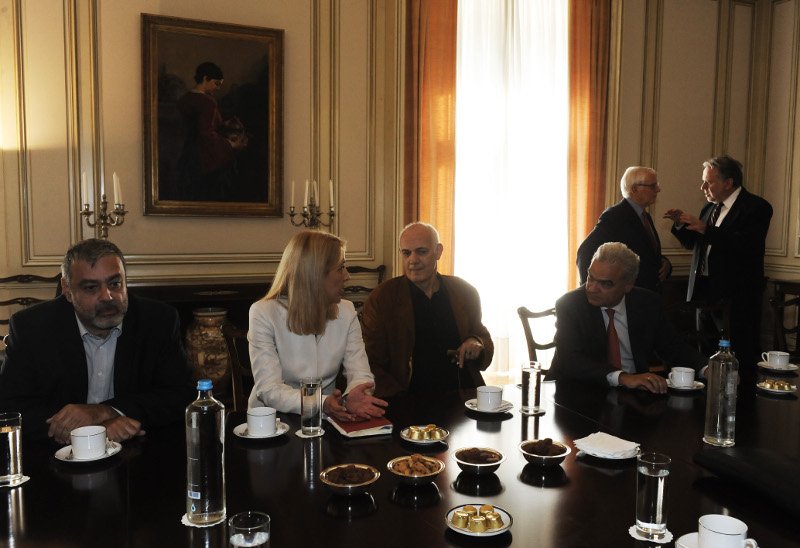 Kαι ο Γιώργος Κιμούλης στην επιτροπή για τη συνταγματική αναθεώρηση [εικόνες] | iefimerida.gr 2