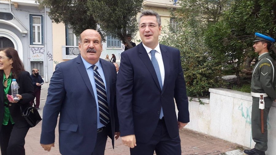 Θεσσαλονίκη: Καραμανλής, Μπουτάρης στην επίσημη δοξολογία στον Αγιο Δημήτριο -Το μήνυμα Παυλόπουλου [εικόνες] | iefimerida.gr 5